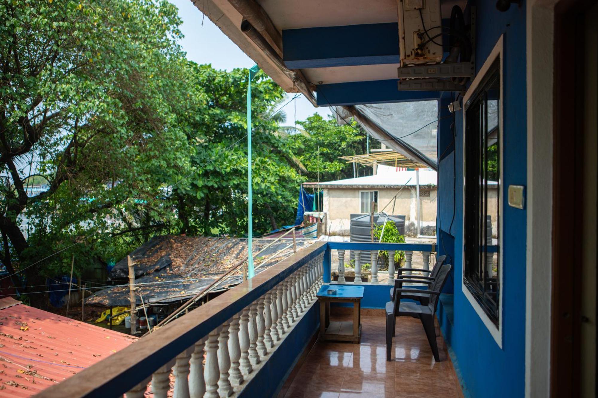12 Monks - Beachside Hostel 阿姆波尔 外观 照片
